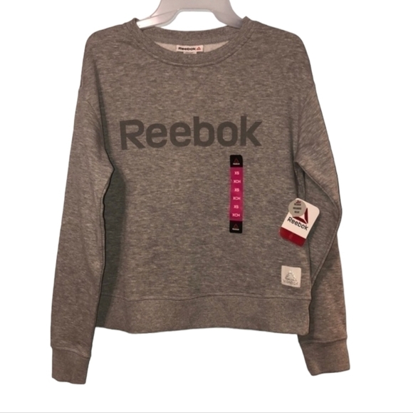 Reebok size XS gray sweatshirt. New with tags relaxed fit - Picture 1 of 7